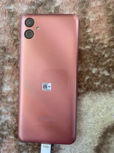 Samsung Galaxy A04e 64GB Rosa - Ótimo Estado