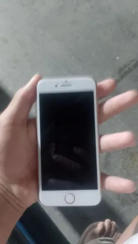 iPhone 8