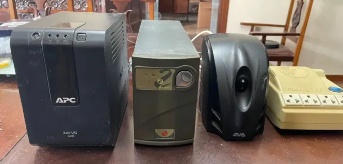 Kit Nobreaks e Estabilizadores