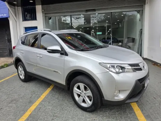 Toyota RAV4 2.0 4X2 16V Aut. 2014