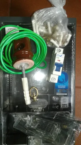 Caixa padrão equatorial com instalação imediata 110v ou 220v