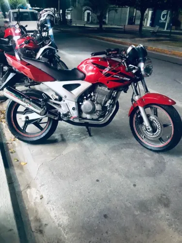 HONDA CBX TWISTER 2008