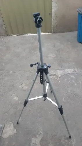 Tripé