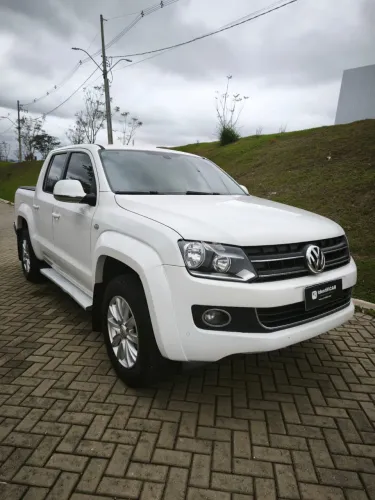 Volkswagen Amarok High.cd 2.0 16V TDI 4X4 Dies. AUT 2014