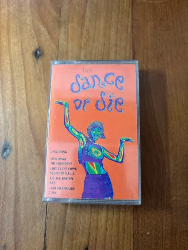 Dance or Die - Fita Cassete Original