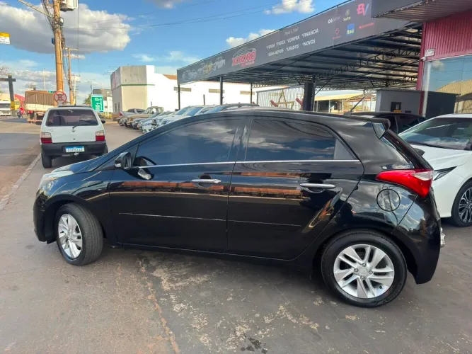Hyundai HB20 Premium 1.6 Flex 16V Aut. 2015