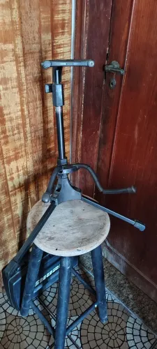 Pedestal de guitarra RMV