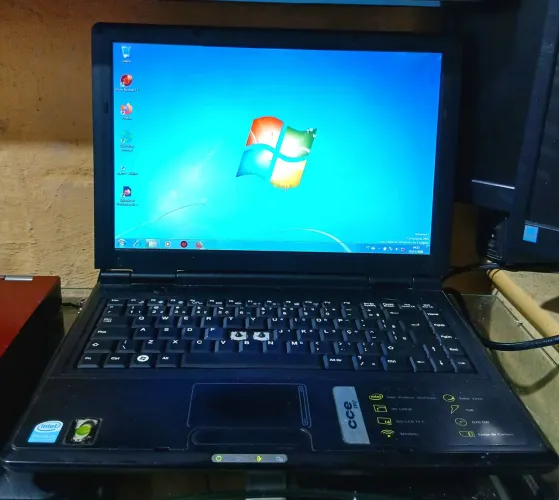 Notebook CCE Pentium Dual 1.73GHz 1gb HD 500gb.