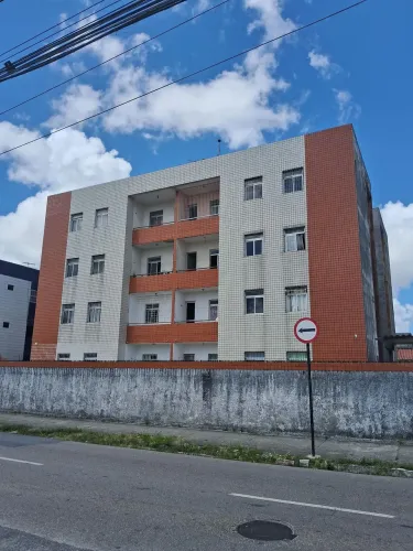 Alugo apartamento 3 quartos no José Américo 