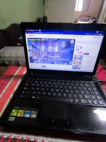 Notebook Lenovo AMD windows 8 com carregador 6 GB de RAM ddr3 