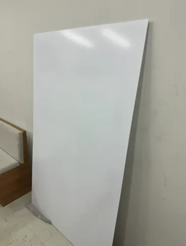 Lousa de Vidro Branca Grande 1,80m x 1,10m | Excelente Estado