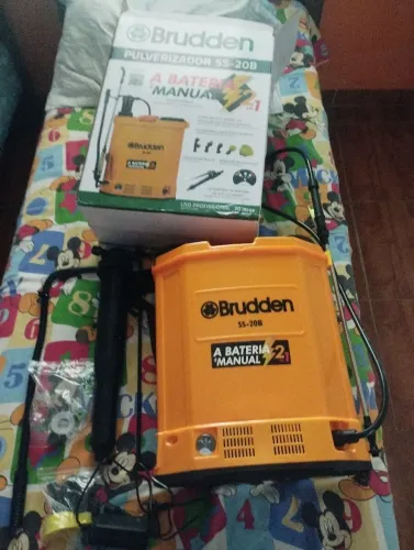Pulverizador manual e a bateria Brudden SS-20B