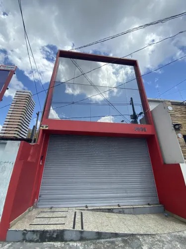Prédio comercial de alto padrão com 270m², 9 salas equipadas,servindo para qualquer ramo d