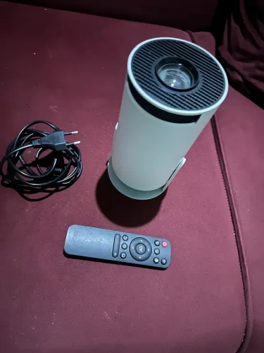 Projetor 4K HD 150 polegadas HY300