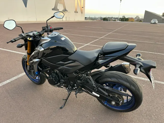 GSX-S 750 Único Dono