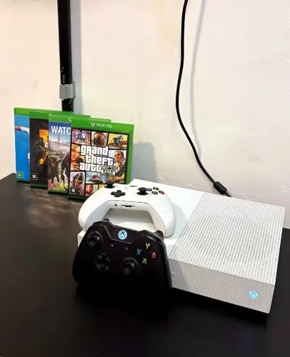 Xbox One S Completo