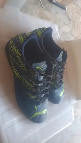 Vende-se chuteira society da puma
