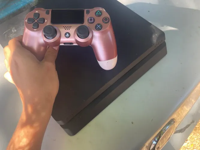 PS4