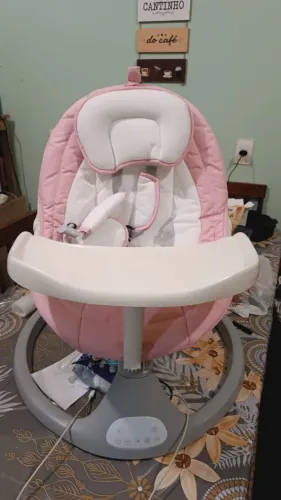 Cadeira de Balanço Elétrica para Bebês - praticamente nova