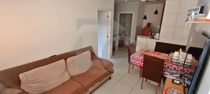 Casa à Venda no Santa Maria | Cozinha com Balcão Americano e Gesso 3D