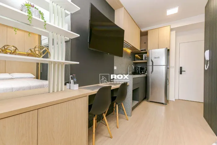 Apartamento mobiliado, 1 quarto e vaga de garagem para alugar - Centro, Curitiba/PR