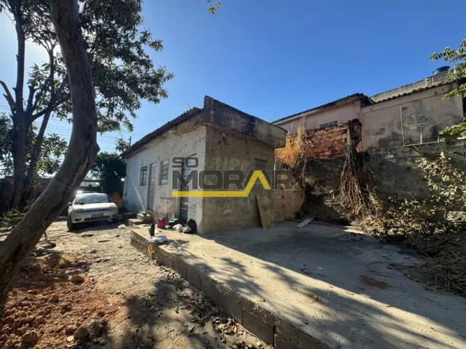 Lote/Terreno a venda no bairro União, em Belo Horizonte / MG