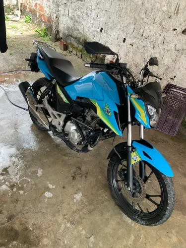 Pra vender tenho tudo original dela