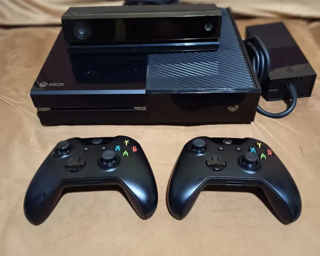 XBOX ONE FAT COM DEFEITO
