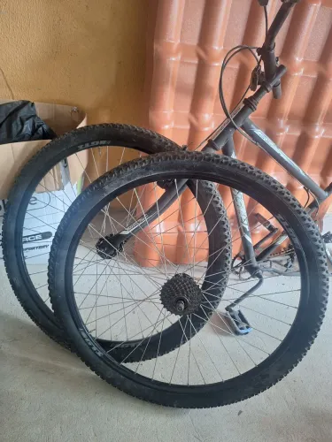 Pneu de Bicicleta aro 29