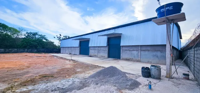 Alugo Galpão com Doca 1000m2 na Br AP-020