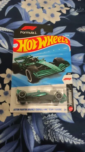 Hot Wheels Aston Martin Aramco F1