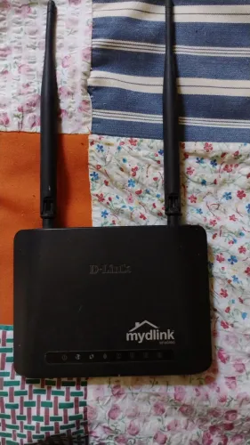 Roteador Wi-Fi D-Link DIR-905L 300Mbps - Com Fonte (Usado)