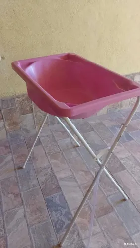 Banheira com suporte