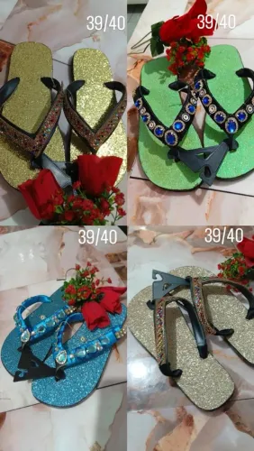 Sandálias customizadas várias cores modelos e números.