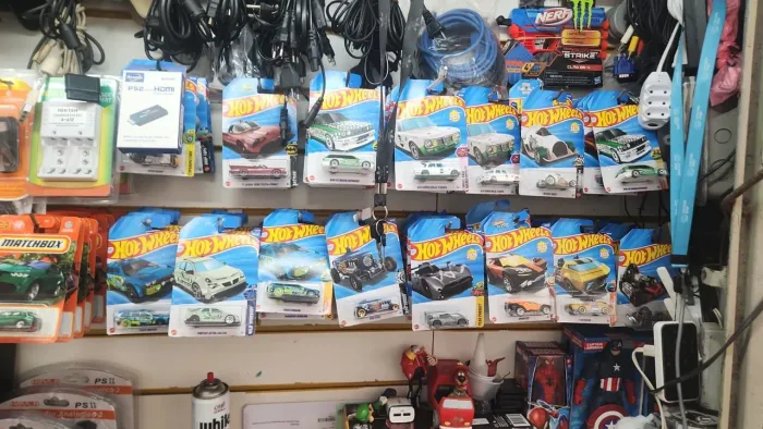 Bonecos,carros,Games, consoles e muito mais