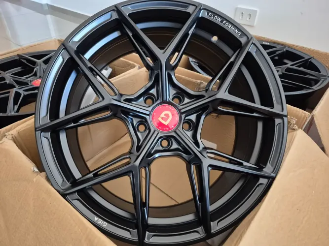 Rodas Aro 19 5x112 Gisa Wheels Starligth Flow Form Preta