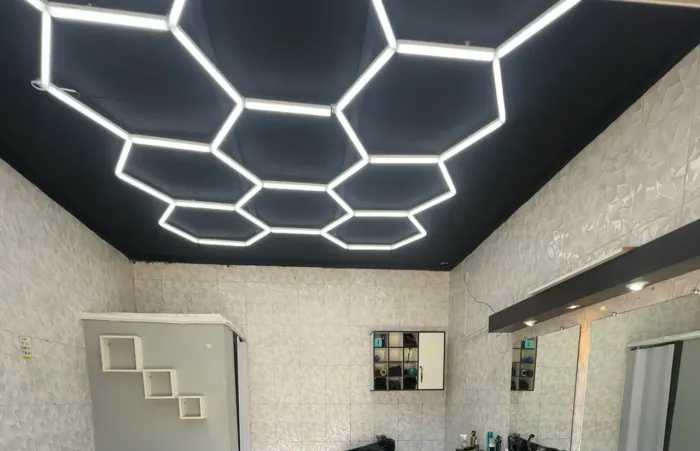 Iluminação colmeia 11 células SGT em perfeito estado 220/110v