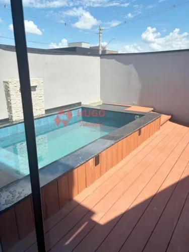 Casa em Condomínio à Venda em São José dos Campos-SP: 3 Quartos, 1 Suíte, 2 Salas, 3 Banhe