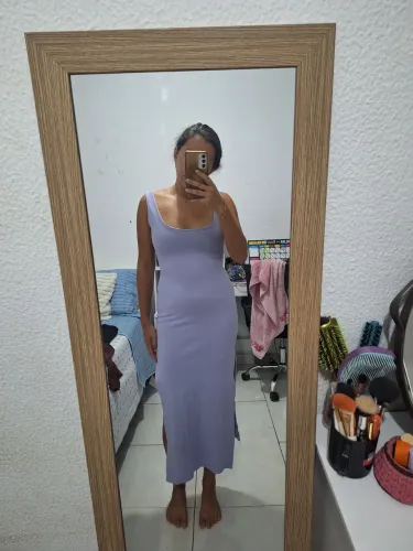 Desapego de roupas - vestido lilas colado usado 2x.