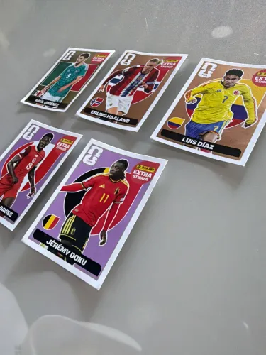 Figurinhas lendárias panini 2026