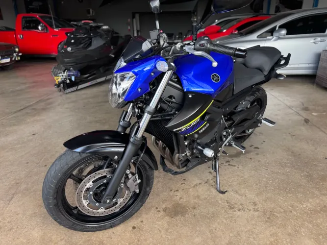 XJ6 2018