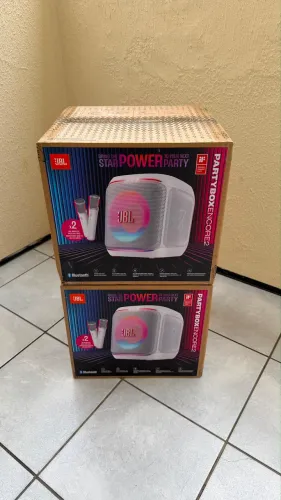 JBL ENCORE 2 COM 2 MICROFONES BRANCA LACRADA NOVA