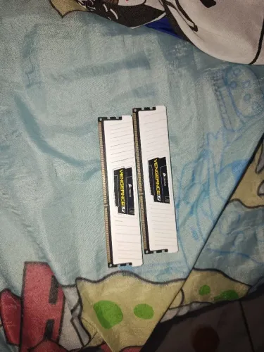 Kit Memória Ram Corsair Vengeance L_p Ddr3 8gb (2x4gb) 1600mhz Branca