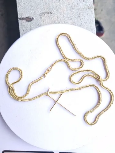 Cordão de ouro