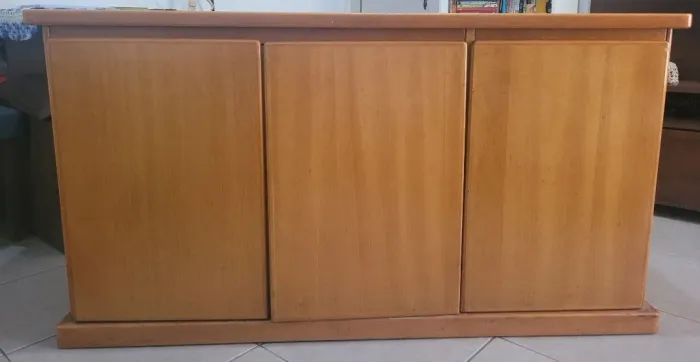 Cômodas, armários e mesa - Combo de móveis