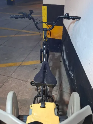 Bicicleta da ECOS  quadro de Alumínio com Aros Aeros, Central de Rolamento 