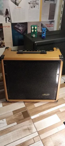 Amplificador Stagg Acustic Usado