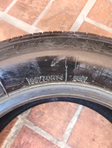 Pneu 185 70 R14