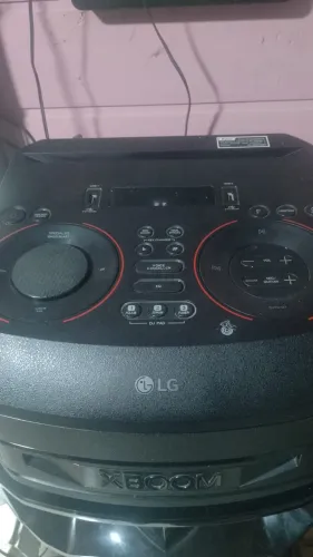 Caixa de som semi-nova LG XBOOM