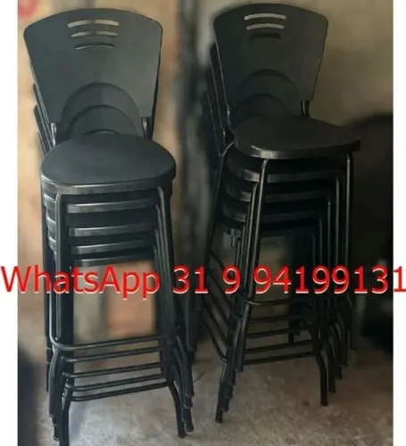 Banquetas altas novas Cor Preta 70 cm Frete grátis para BH
